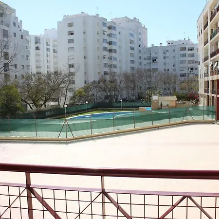 Lägenhet Caravela B